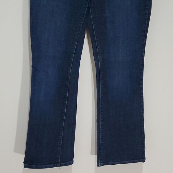 LEVI'S 515 29x32 Dark Wash Boot Cut Jeans - Picture 3 of 6